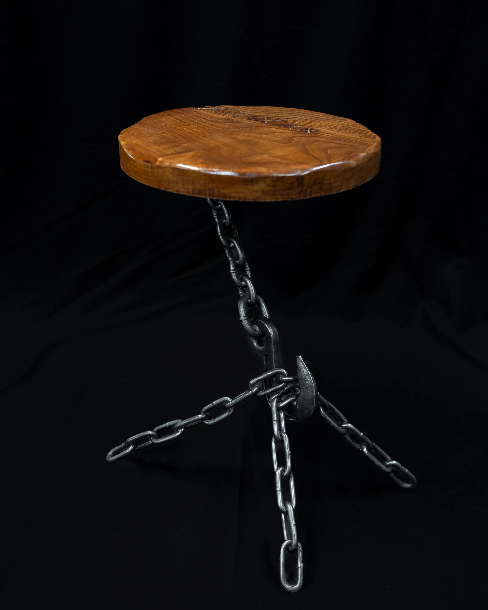 Chain Table, Reclaimed chain, wooden top, 10g copper wire
