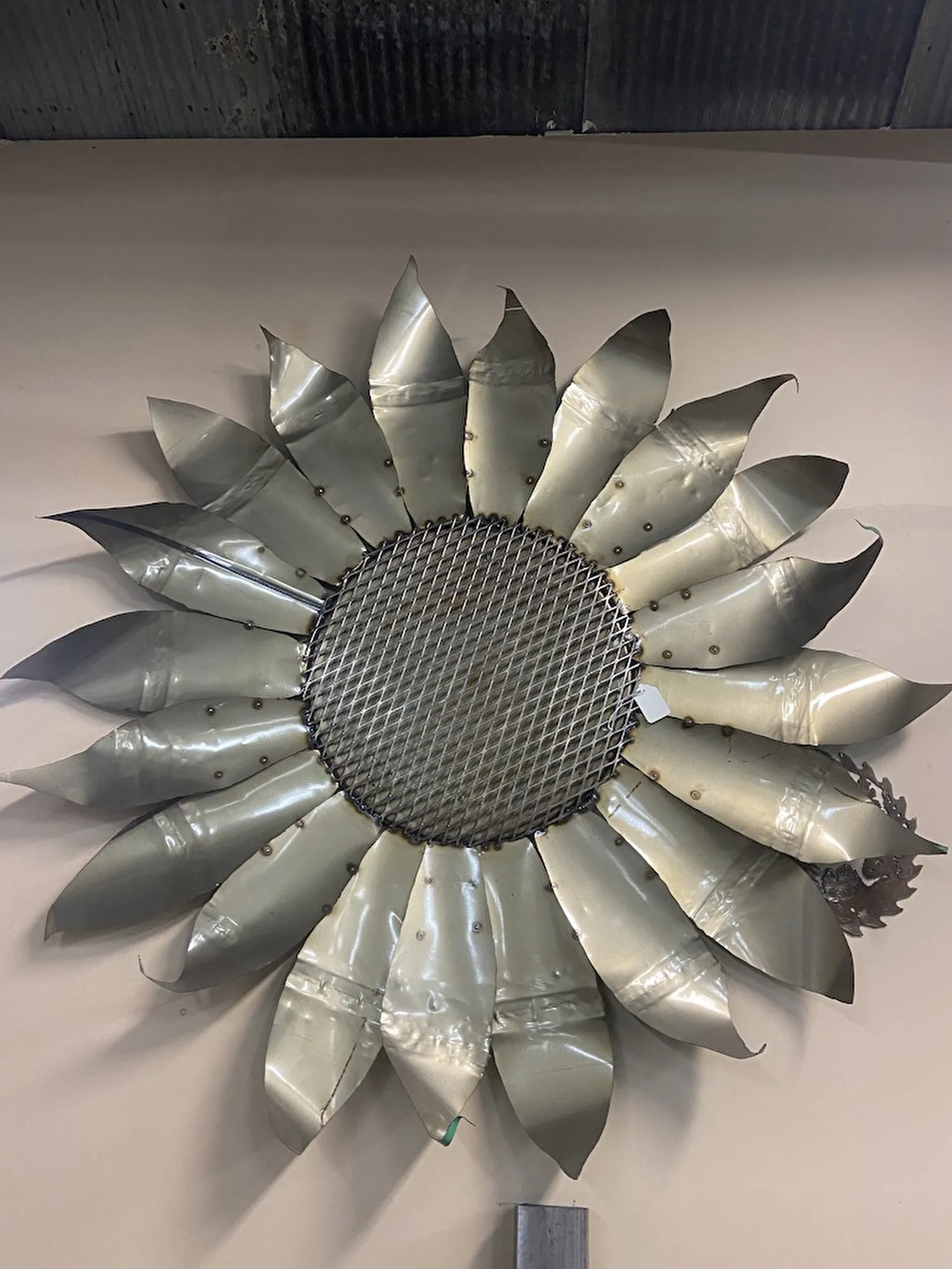 Steel Drum Sunflower, Steel drum, expanded metal